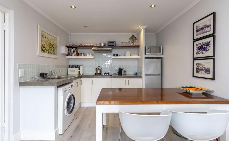 6 Bedroom Property for Sale in Camps Bay Western Cape